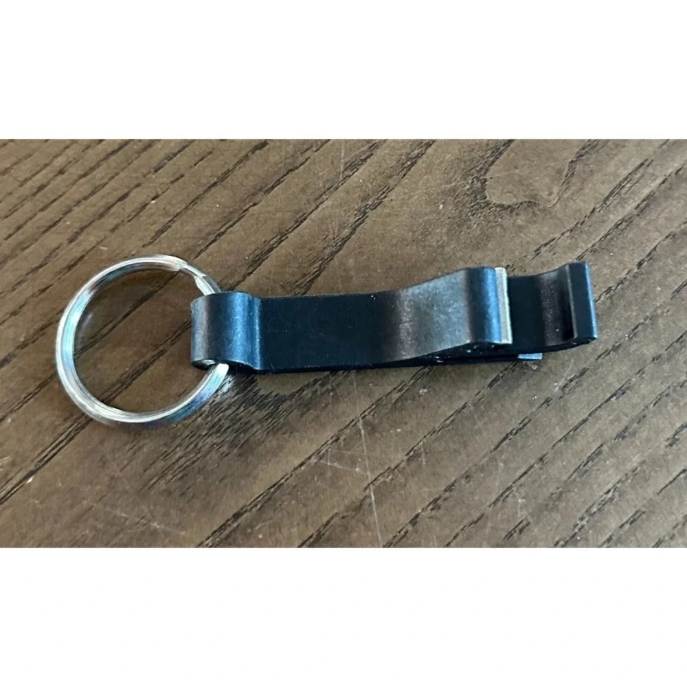 CMT Country Music Television Channel TV Keychain Key Ring Bottle‎ Opener Vintage